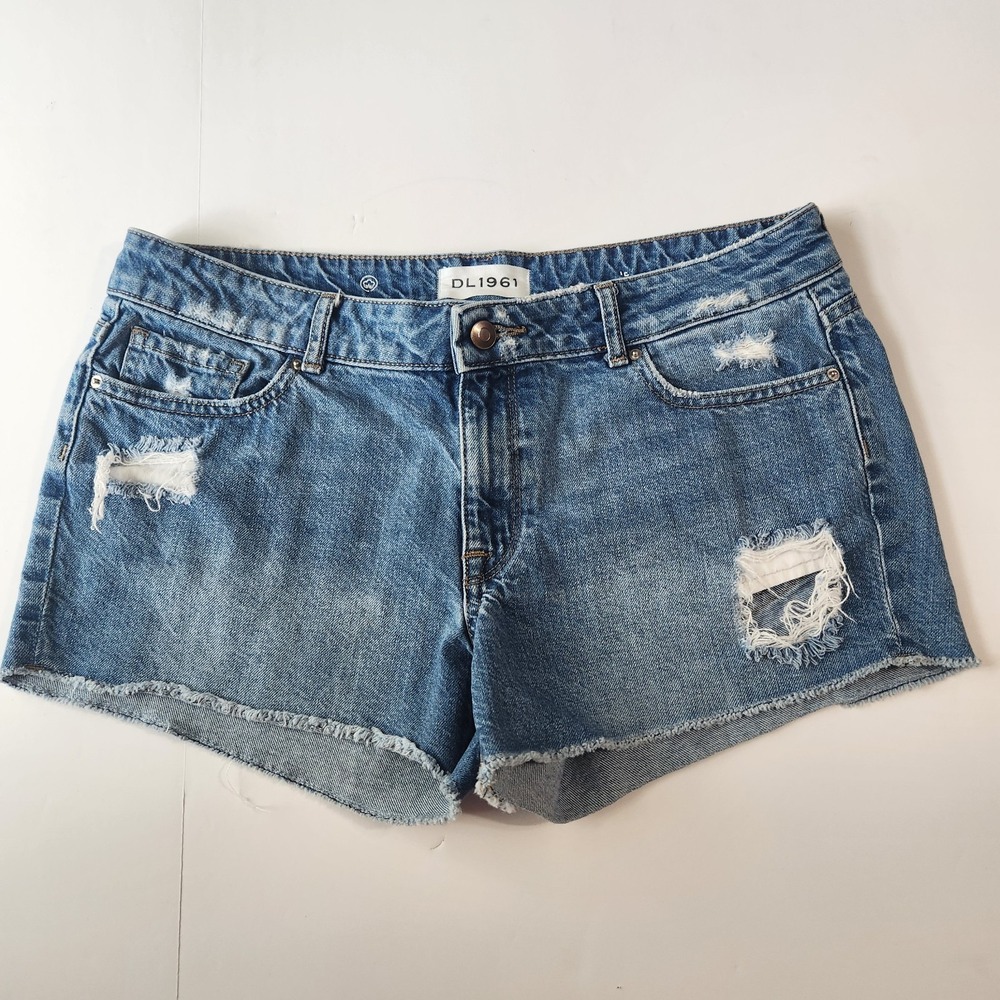 DL1961 Renee Shorts Sz 29 Denim Jean Cutoff Ripped Casual Y2K 2000 Grunge Beach